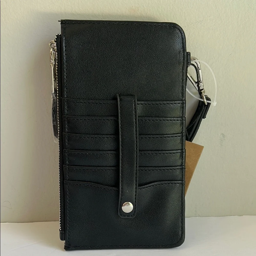 NWT STEVE MADDEN BBRETTY Phone Wristlet & Wallet in Black